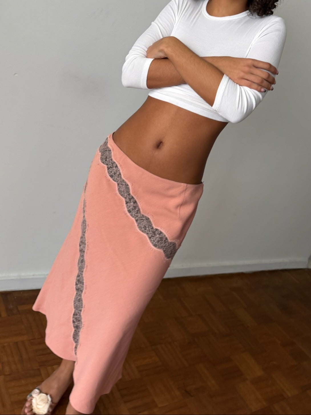 Blumarine 2000s Salmon Lace-Trim Midi Skirt