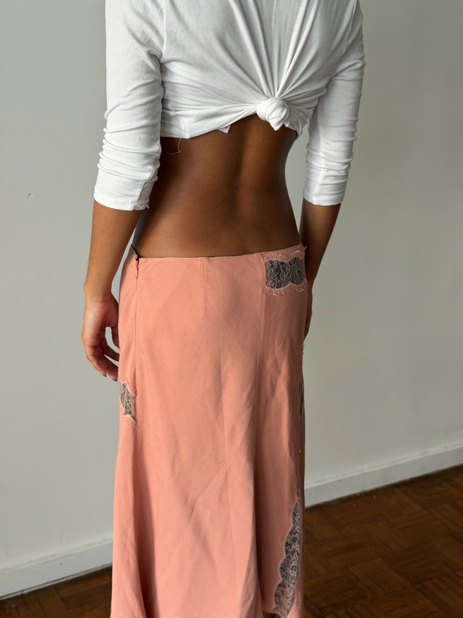 Blumarine 2000s Salmon Lace-Trim Midi Skirt