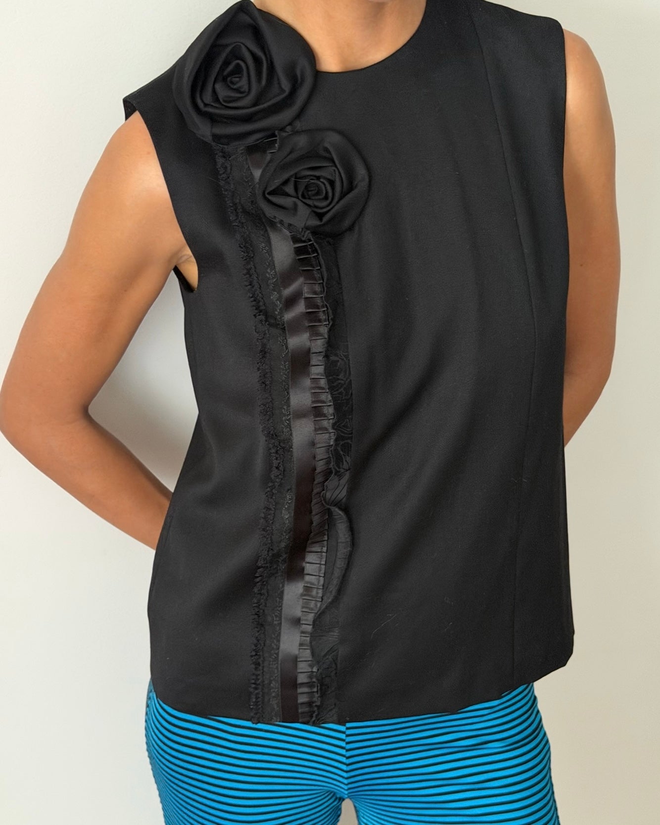 Kenzo 1990s Floral Rosette Sleeveless Top