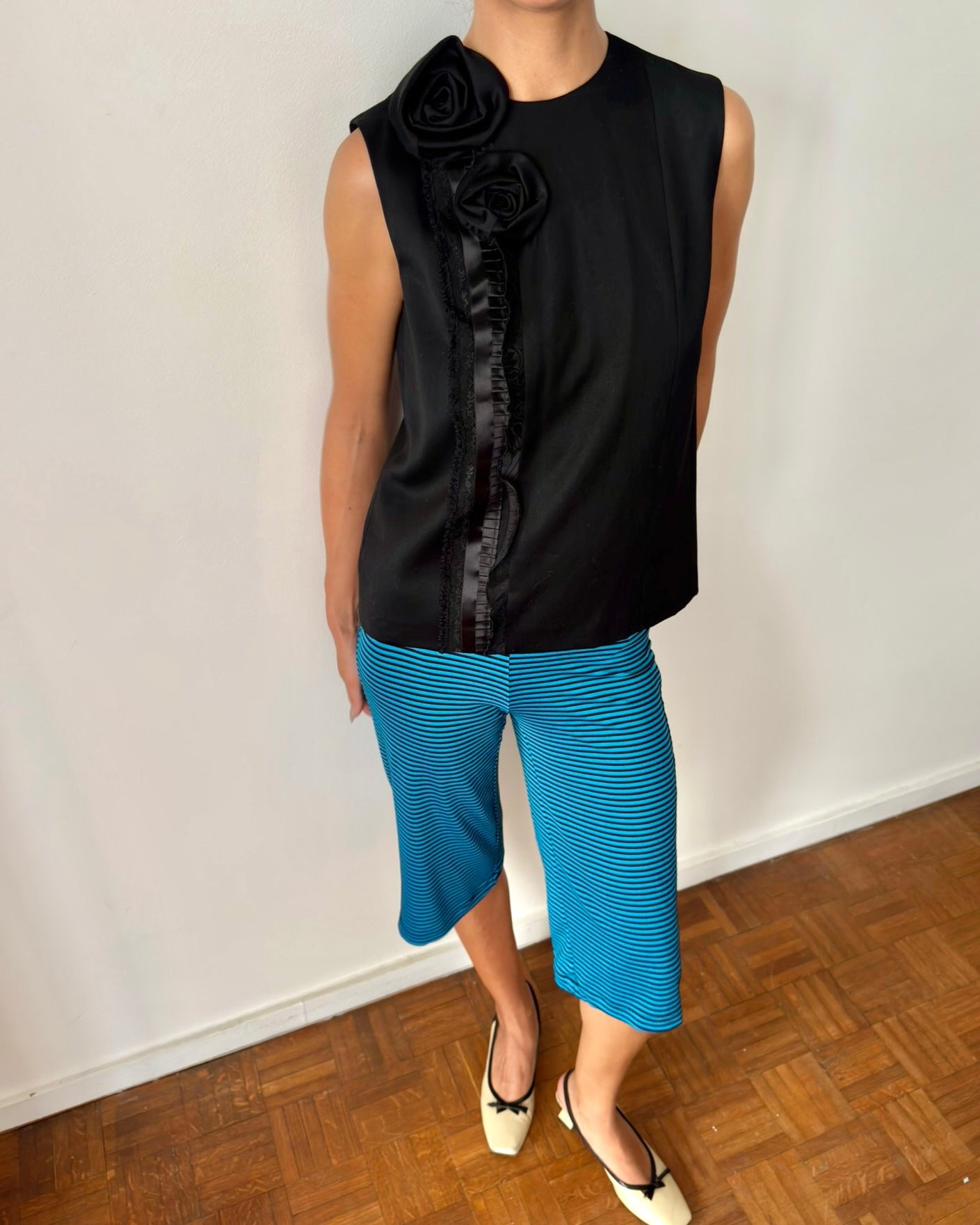 Kenzo 1990s Floral Rosette Sleeveless Top