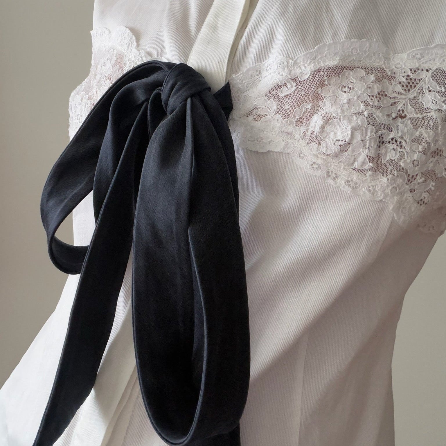 Valentino SS2004 Cotton Lace Blouse