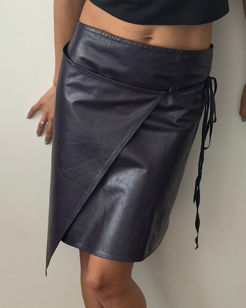 Ann Demeulemeester SS1999 Leather Wrap Skirt – Aubergine FR 38