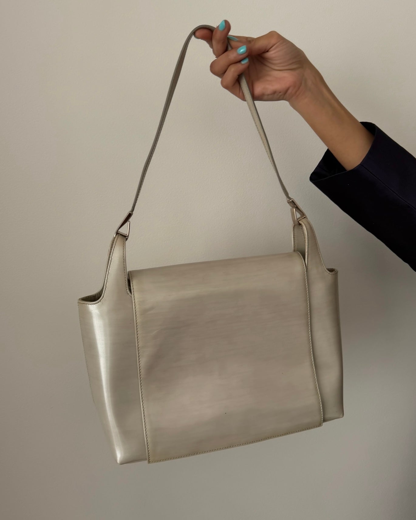 Gucci by Tom Ford Iridescent Leather Shoulder Bag