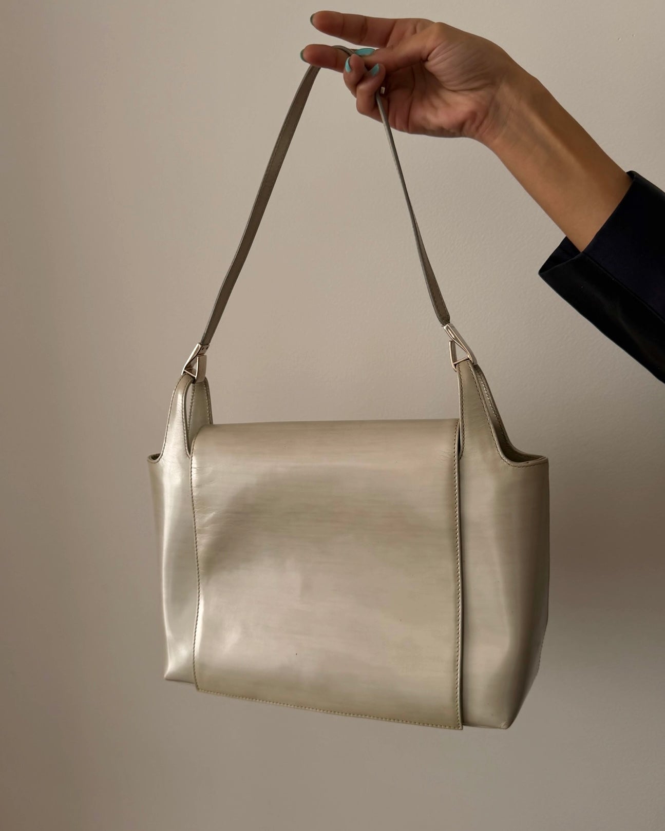 Gucci by Tom Ford Iridescent Leather Shoulder Bag